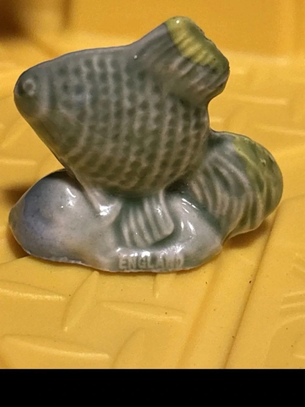 Vtg Miniature TROPICAL FISH Wade Porcelain Figurine Made in ENGLAND